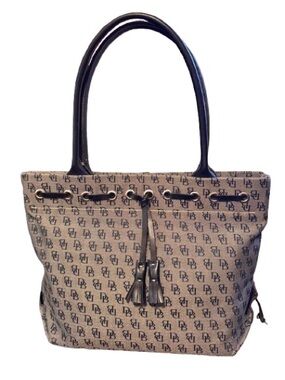 Dooney & Bourke Vintage US 90s Signature Tassel Tote (Grey/Black) - GUC